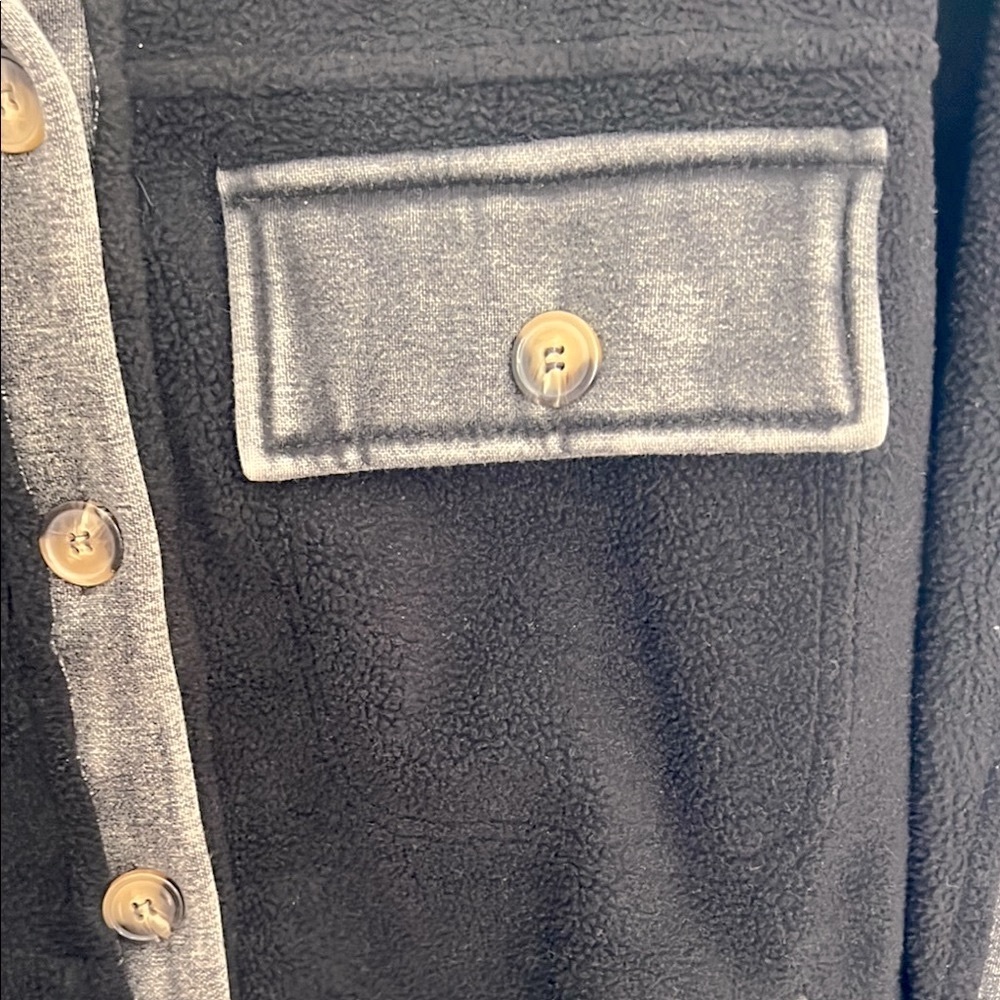 She + Sky NWOT black/gray Shacket w front and side pockets. Some Weight to it. - Picture 5 of 8
